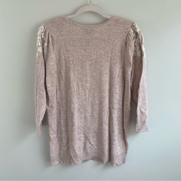 🌷 Rain & Rose Angora-Blend Sweater - Picture 3 of 4